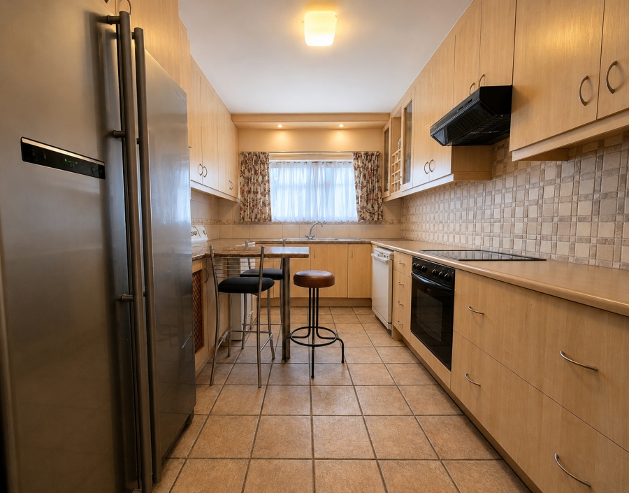 3 Bedroom Property for Sale in Wynberg Upper Western Cape